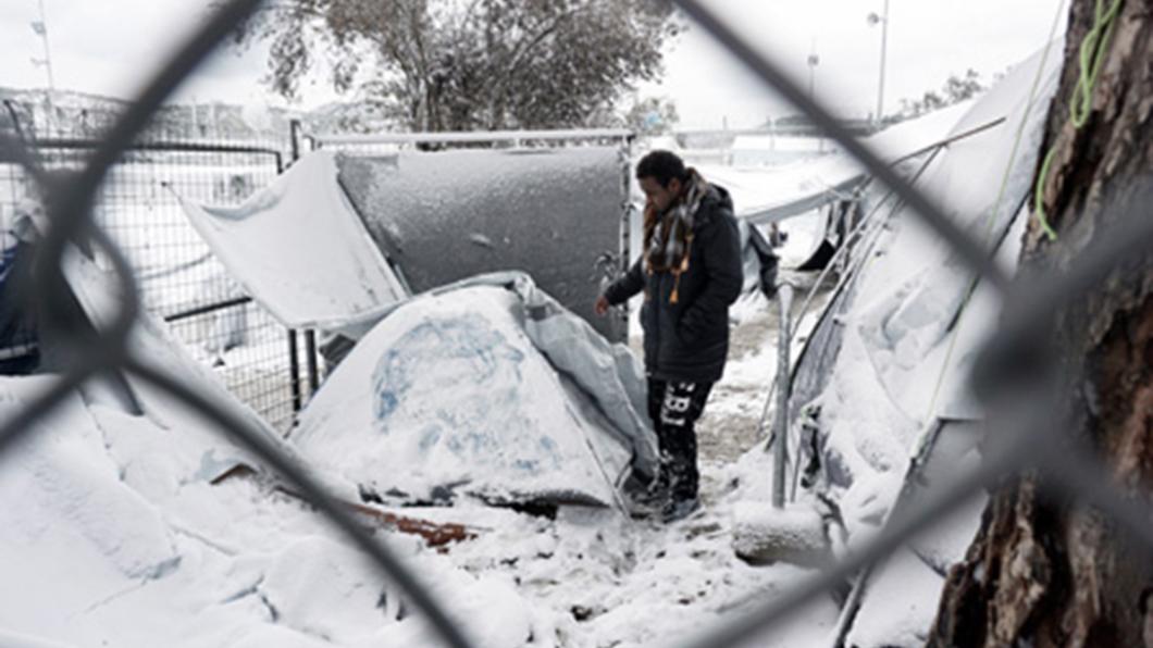 235785_GREECE-EUROPE-MIGRANTS-WEATHER-SNOW_448_260_WEB.jpg